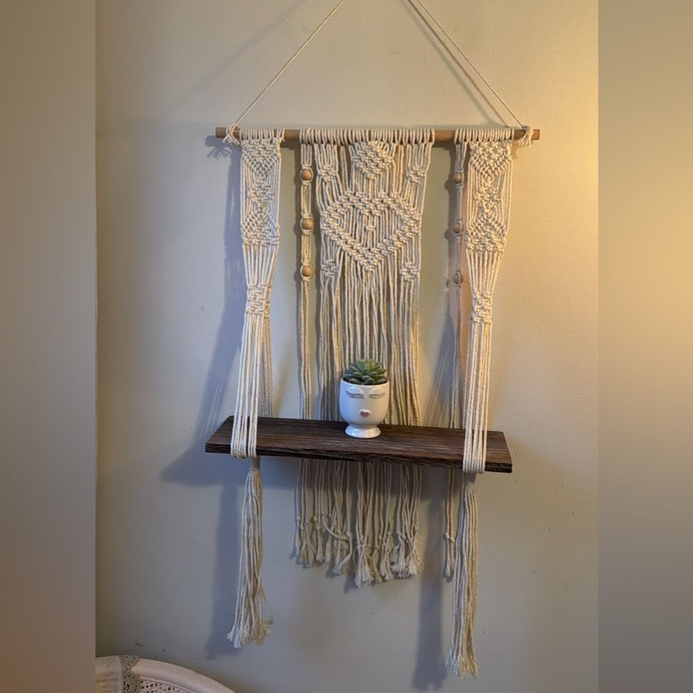 Neutral Cream Macramé Wall Shelf with Wooden Tray